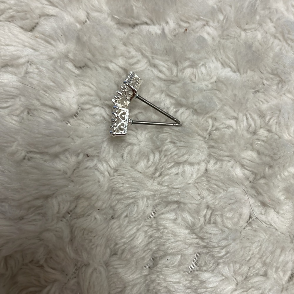 New studs - Picture 4 of 4